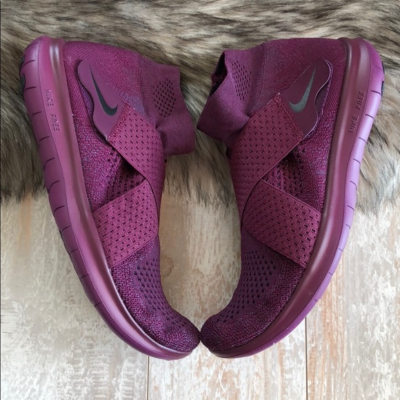 NWT Nike free rn motion Flyknit Bordeaux! - Picture 5 of 7